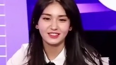 The Show Somi CUT