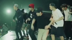 防弹少年团—YOUNG FOREVER