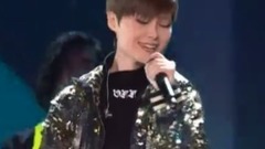 李宇春 - 存在感&野蛮生长&神回复