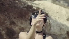 ПО ЛЕЗВИЮ НЕБА