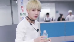 Hobi's Self Camera Diary