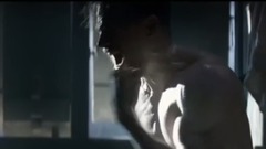 电影<亚瑟王:剑的传奇>预告片2