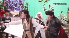 电视剧<幻城>幕后花絮:哈根炟释发动笑场光波