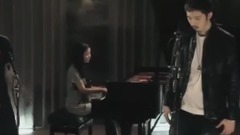 Untouchable - 旋转木马