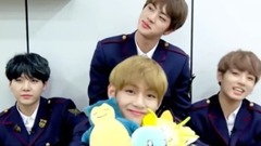 IDOL ARCADE(待机室旁的娱乐室)