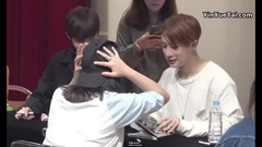 MONSTA X - 钟路签名会