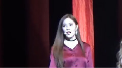 T-ara - 恩静屈膝献花给孝敏