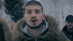 Нагоре Гледам