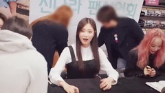 本月少女(LOOΠΔ 1/3) - 1st Fan Event