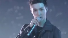 我一直都知道,你在等我回心转意 |