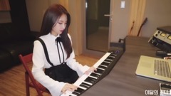 本月少女 Let Me In (100% Real Live)