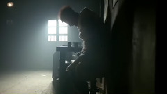 电视剧<剃刀边缘>许从良桑拿房受酷刑