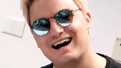 介绍,采访及及互动