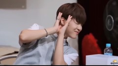 朴智旻-论反差萌我只服朴智旻