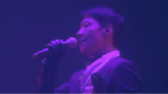 月亮下求你一吻