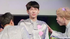 MONSTA X - 吹便利贴游戏