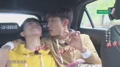 唱催眠曲画面甜炸!张一山竟这样照顾“小凯宝宝”