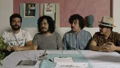 Bien / Escapar De Casa