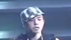 爱豆遇到突发状况时的反应