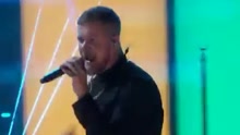 Imagine Dragons - Believer BBMA现场版 2017