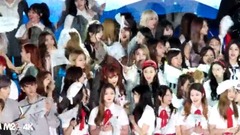 最后烟火庆演 候场右区集体庆贺