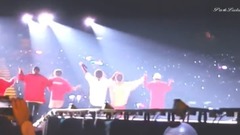 THE WINGS TOUR in HK Day1 INU全场大合唱