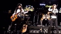 T-ara,李居丽(T-ara) - 居丽出道前贝斯手影像