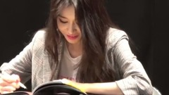 T-ara - Fansign - T-ara Jiyeon got trouble with microphone