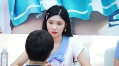 ELRIS - 签售环节