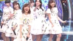 ポニーテールとシュシュ