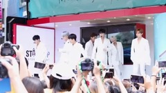 MONSTA X - 明洞游击公演