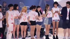 参演艺人谢幕/演唱会结束