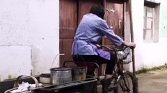 身边人-5毛钱能干啥?浙江84岁老奶奶卖了25年5毛钱的早餐 17/07/13