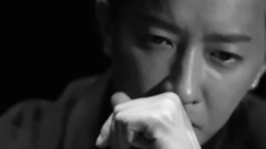 韩庚 : 坦然接受掌声和挫败