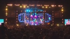 The Chainsmokers - Don't Let Me Down