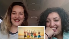 两个铁杆大妈SONE观看少女时代Holiday