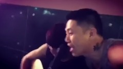 欧阳靖香港街头freestyle