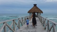 欧阳靖 - 父亲的建议【中英字幕】