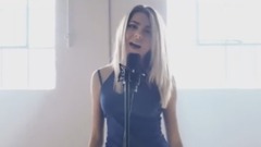 Attention 中英字幕 金发美女 Jada Facer 翻唱版