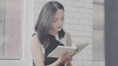 姚晨:忆成长往事,用诗歌把爱延续