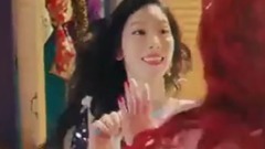 Things You Probably Didn't Notice In Girls'Generation Holiday MV