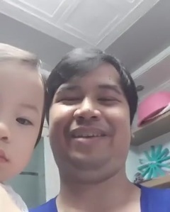 Sunny与小sonhee家人视频 17/09/01