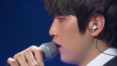 在你面前我愿是蜡烛