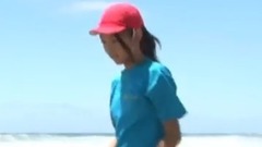 ライオンのグータッチ