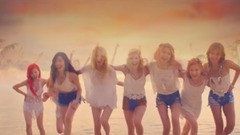 在Holiday MV中你可能没有注意到的20个细节饭制版