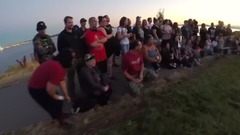 One More Light外国粉丝在西雅图纪念CC