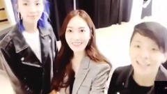 Jessica - V-Liv 西西&Irene&Amber in B&E纽约店 17/09/10