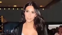 就裸给你看!盘点卡戴珊今夏透视装豪乳尽显