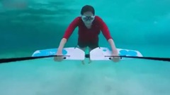 美女身材曼妙海底游走 似美人鱼迷倒众人