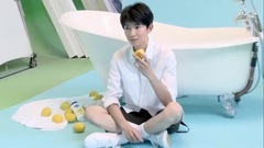 杂志<时尚先生>拍摄花絮 王源CUT